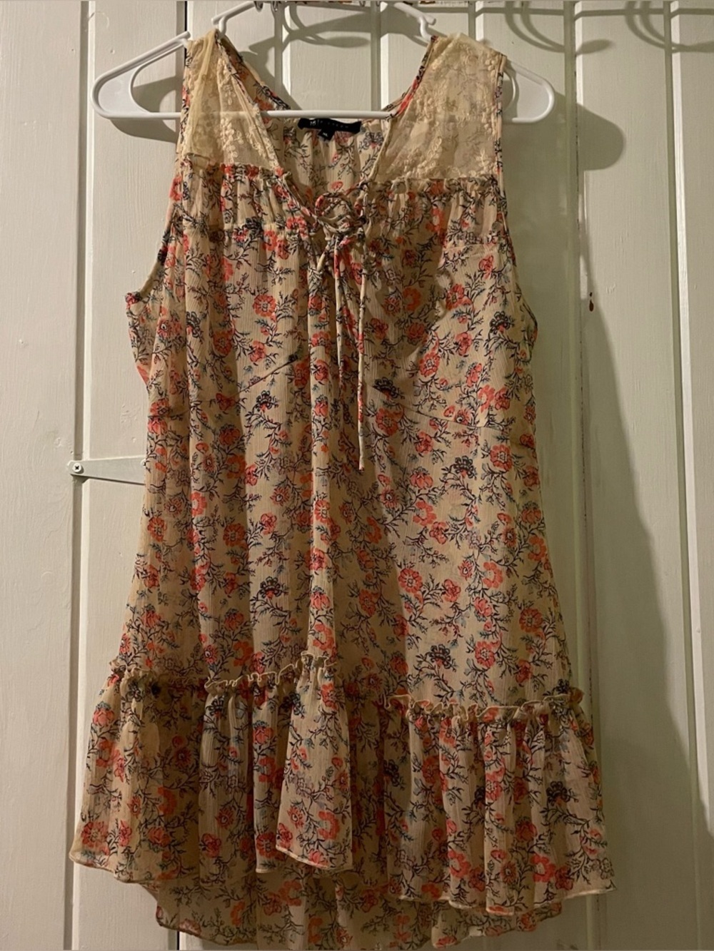 15 fifteen floral sleeveless blouse X-large NWOT